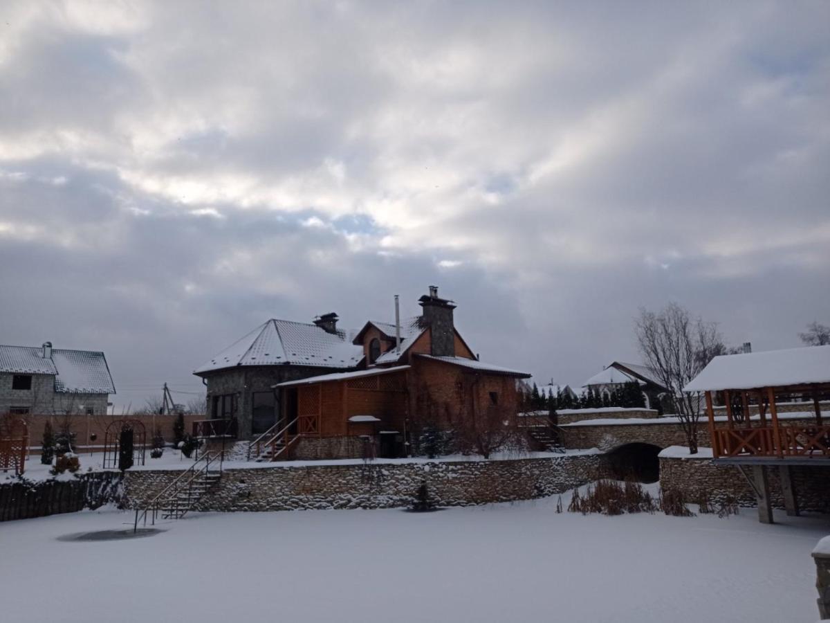 Готельно-Ресторанний Комплекс Прованс Парк Pochaiv Dış mekan fotoğraf